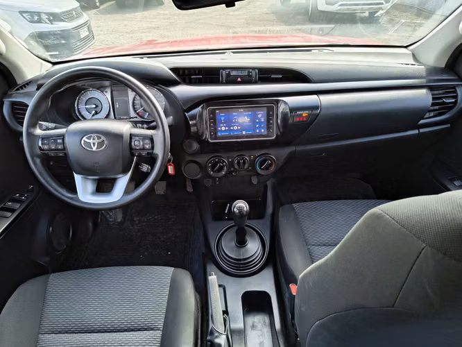 TOYOTA HILUX 2021