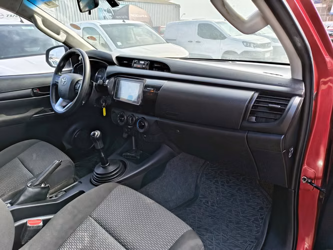 TOYOTA HILUX 2022