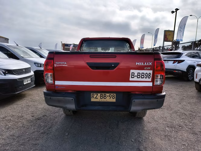 TOYOTA HILUX 2022