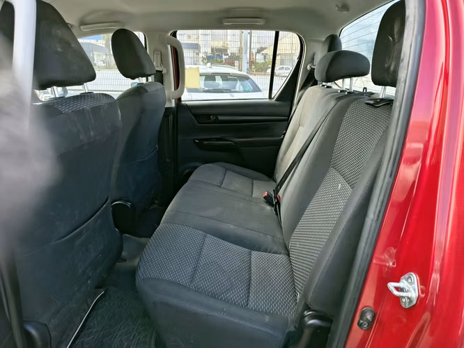 TOYOTA HILUX 2022