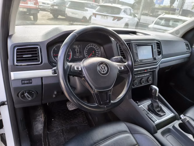 VOLKSWAGEN AMAROK 2023