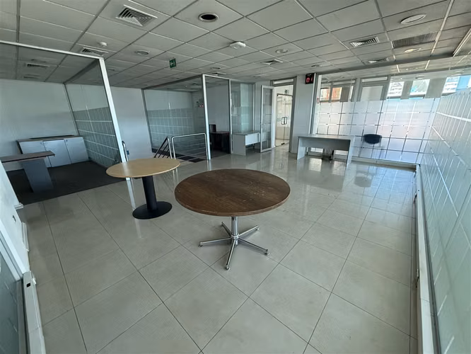 OFICINA Oficina / Local Comercial en Benaventa edificio Cozut