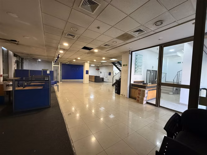 OFICINA Oficina / Local Comercial en Benaventa edificio Cozut