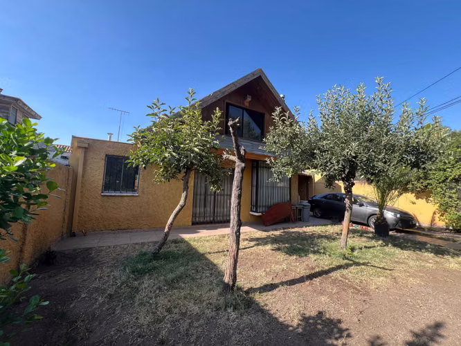 Excelente Casa/Buen Patio/4Dor/3Bañ/5Est (168946) - Imagen 2