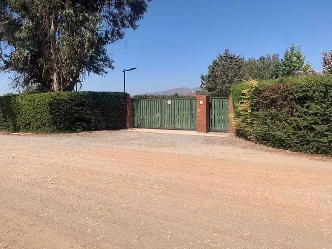 Parcela en Condominio El Tranque, Tiltil (168926)