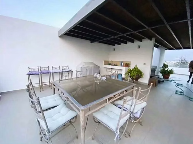 Exclusivo DUPLEX 3d x C.Comercial La Dehesa (168924)