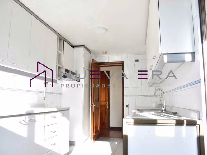 Dpto 4D 4B + 2 Estac. en Vitacura (168922)