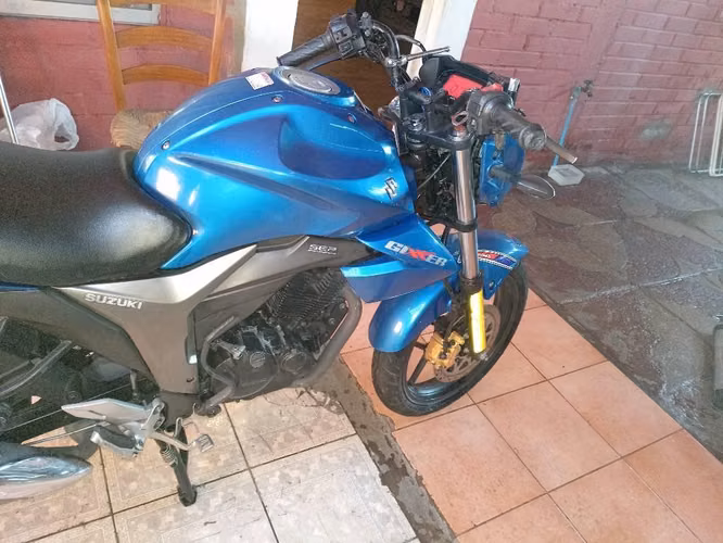 Moto suzuki Gixxer 150cc