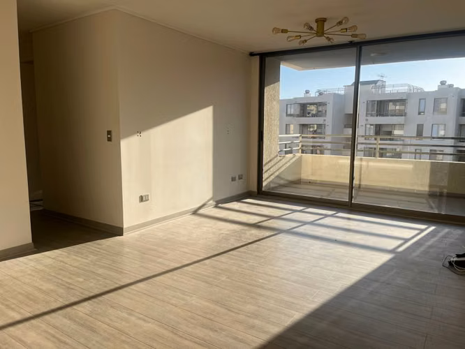 Arriendo Departamento 3D 2B Condominio Doña Isidora