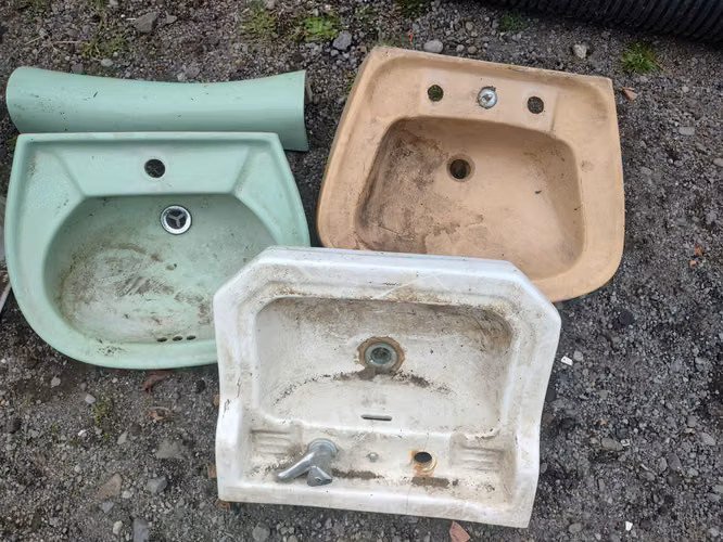 VENDO LAVAMANOS Y WC