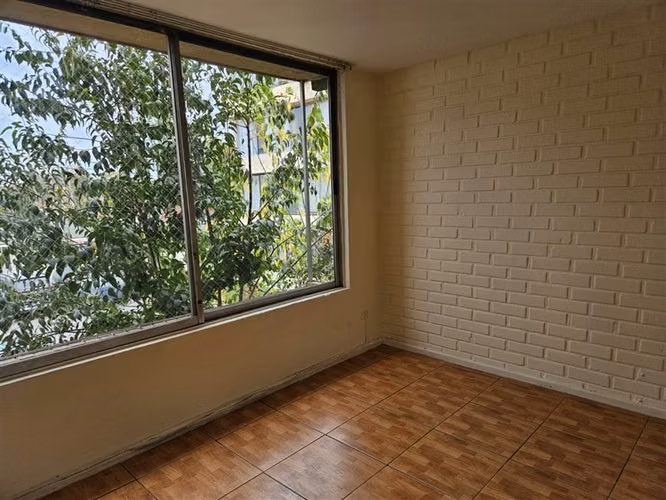 Departamento en venta de 3 dorm. en La Reina
