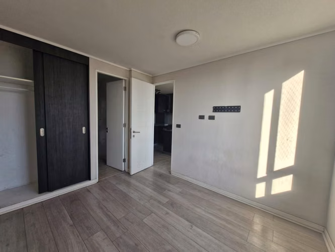 GRACE KELM VENDE IMPERDIBLE! DEPARTAMENTO SIN USO + ESTACIONAMIENTO | 1D/1B | SAN MIGUEL