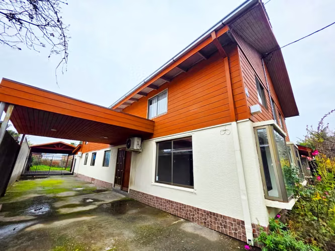 arriendo casa en gabriela mistral