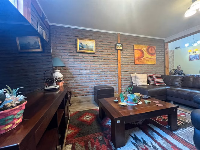 CASA ROJAS MAGALLANES, ALICAHUE