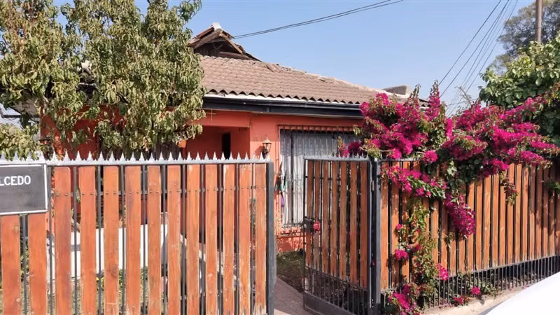 CASA Inversión C/arrendatario.Casa esquina 4D 2B 2E,cuadras autop.Cerrillos - Imagen 3