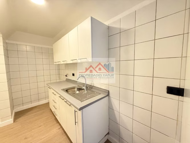DEPARTAMENTO FM - Manuel Rodríguez 670 , Metro Toesca con 2Dorm Baño Terraza Estacionamiento y bodega 57/60m2