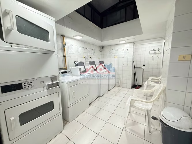 DEPARTAMENTO FM - Manuel Rodríguez 670 , Metro Toesca con 2Dorm Baño Terraza Estacionamiento y bodega 57/60m2