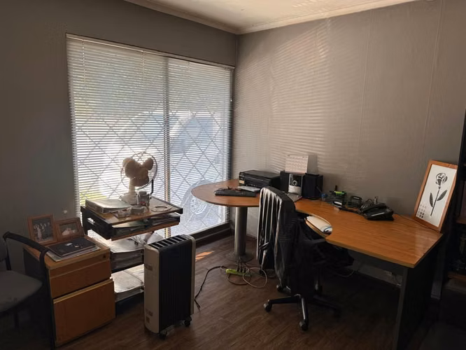 CASA Casa para remodelar opción oficina - Imagen 12
