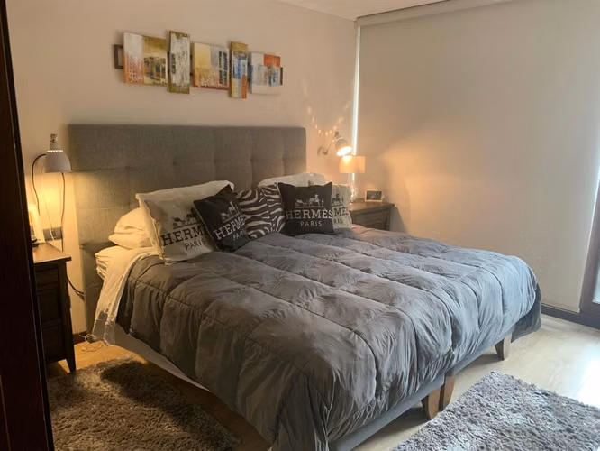 DEPARTAMENTO Triplex casi nuevo en mejor sector de La Dehesa
