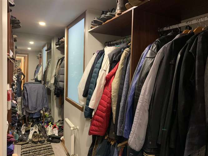 CASA Townhouse en segurísimo condominio con linda vista a Santiago