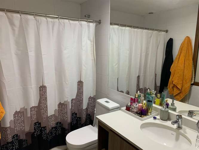 CASA Townhouse en segurísimo condominio con linda vista a Santiago