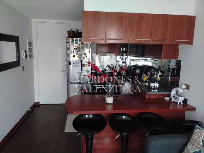Moderno Depto. con Excelente Conectividad (169051)