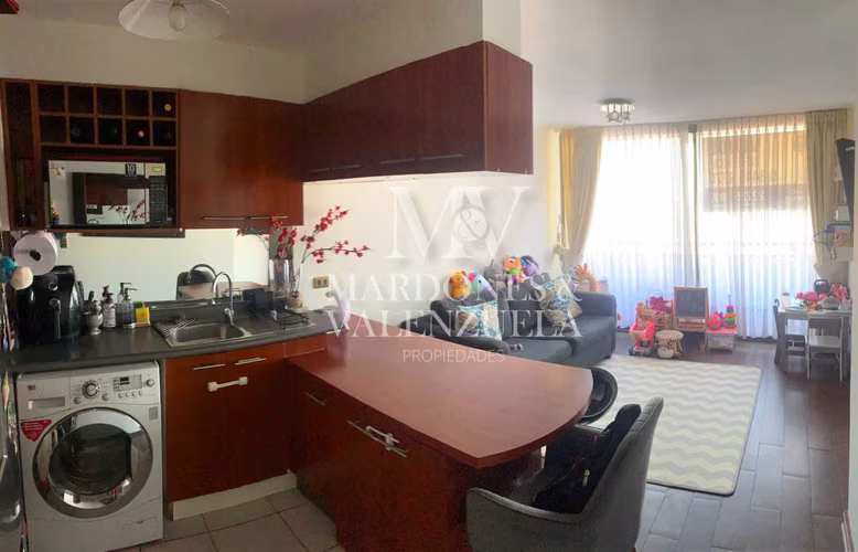 Moderno Depto. con Excelente Conectividad (169051)