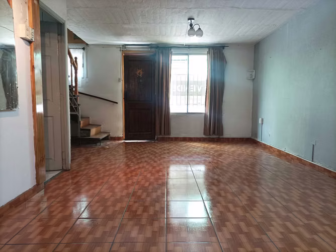 Casa en Pasaje. Av. Escuela Agrícola, Marathón (169037) - Imagen 4