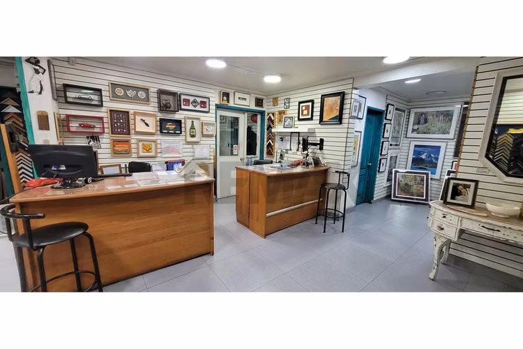 Excelente esquina comercial en peñalolén