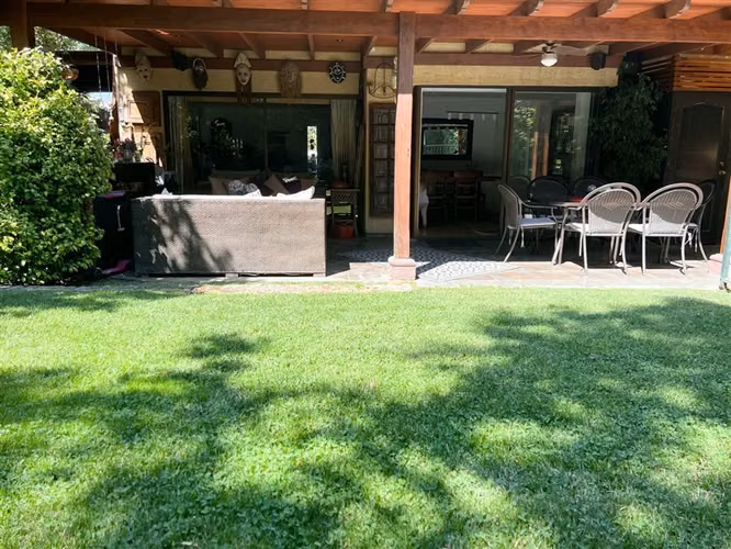 Casa en venta de 4 dorm. en Huechuraba