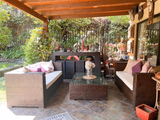 Casa en venta de 4 dorm. en Huechuraba