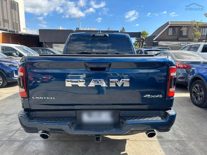 Ram 1500 5.7 Limited Crew Cab 4WD