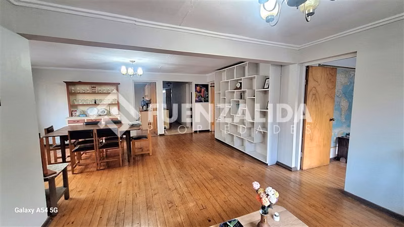 Casa en venta de 3 dorm. en Quinta Normal