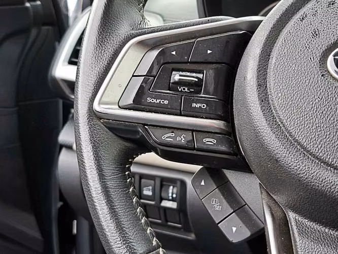 SUBARU FORESTER 2024