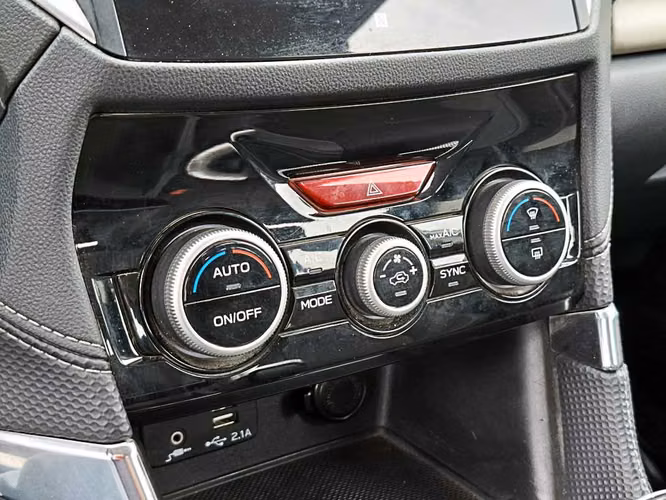 SUBARU FORESTER 2024