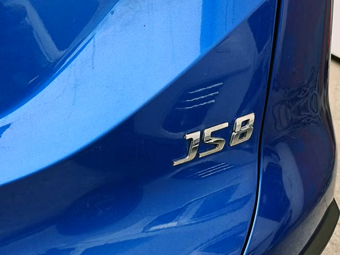 JAC JS8 2024