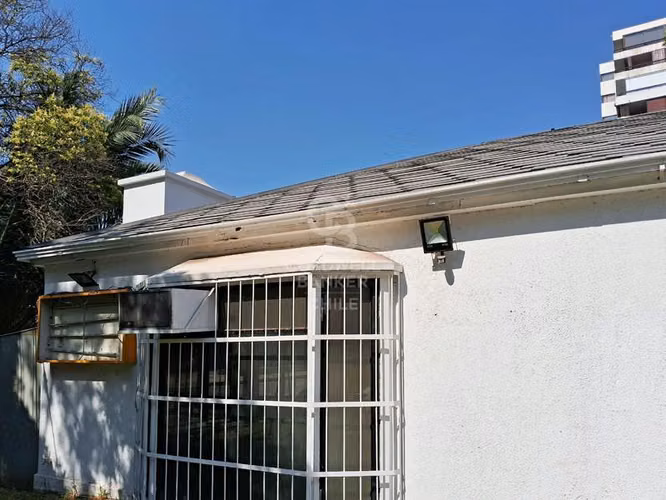 Arriendo Casa Comercial / Metro Escuela Militar