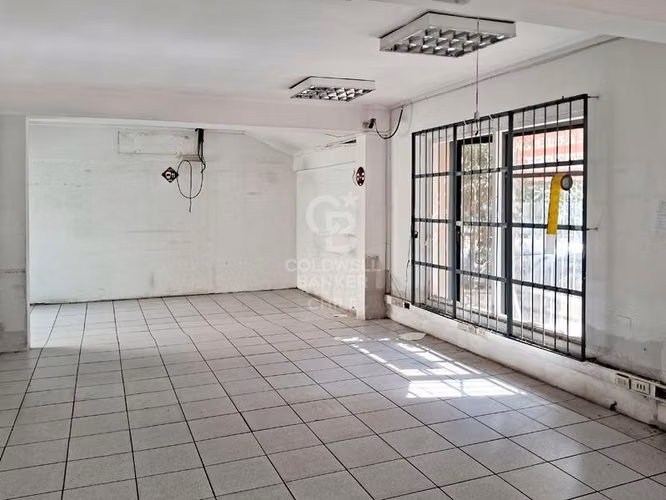 Arriendo Casa Comercial / Metro Escuela Militar