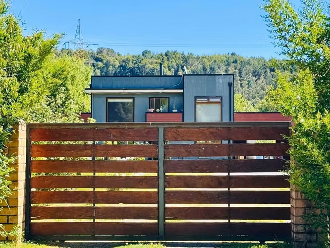 Hermosa PC 5.000 m2, 208 m2 útiles. Valdivia