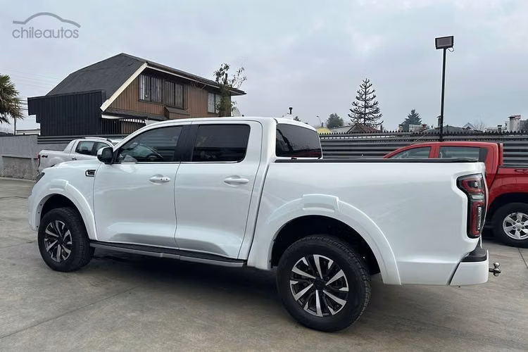 Great Wall Poer 4X4 2.4 AUT ELITE