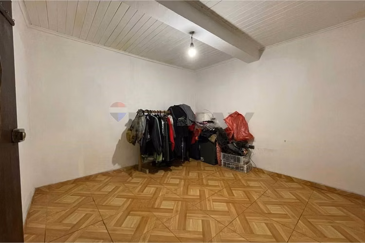 "cómoda casa renovada en pedro aguirre cerda"