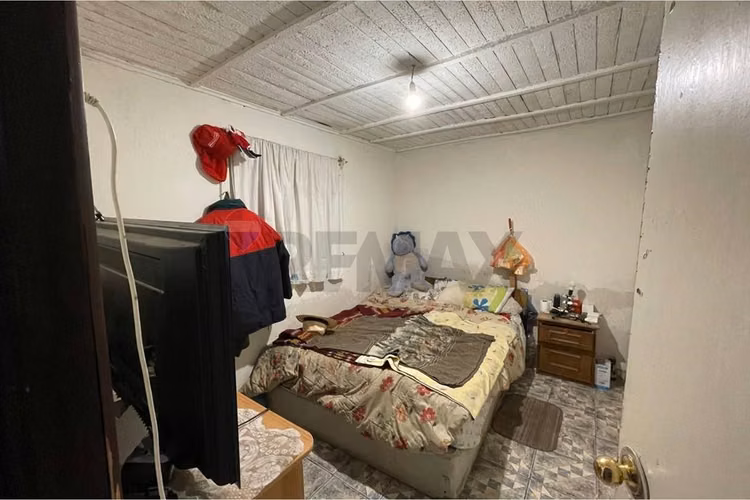 "cómoda casa renovada en pedro aguirre cerda"