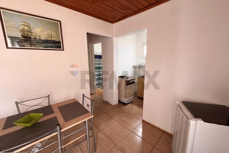 Se venden 2 terrenos con cabañas y casa principal