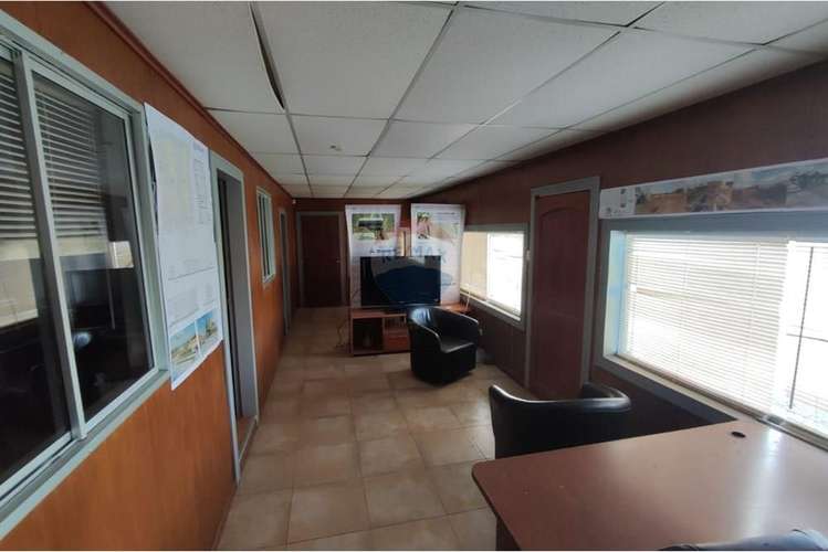 Venta de terreno urbano de 10.000m2 - Imagen 18