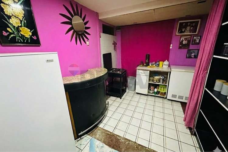 Se vende gran casa con 11d 6b - Imagen 2