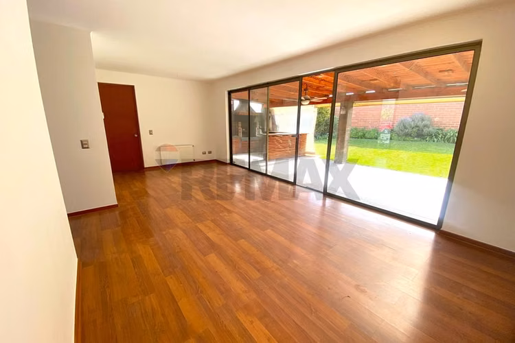 Casa faldeos las pircas lista para habitar