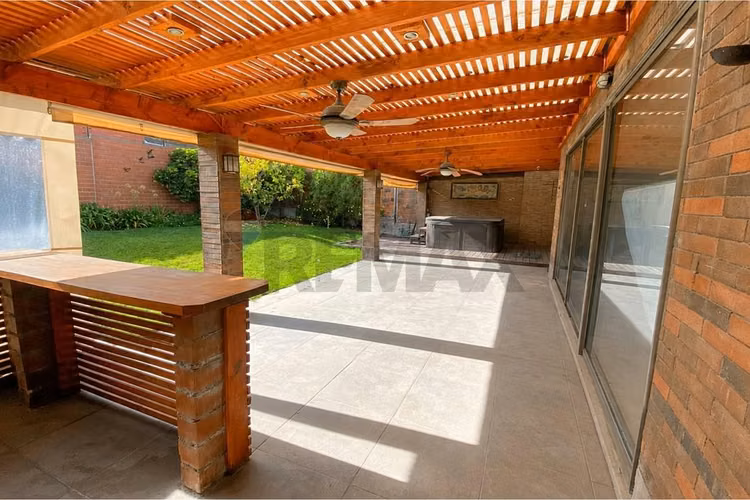 Casa faldeos las pircas lista para habitar