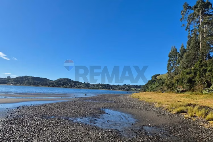 Lote 3,6 ha orilla de mar cohen, quinchao unico!