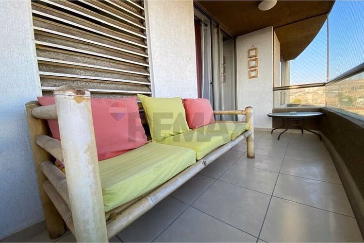 "arriendo dpto. cond. socoroma vista al mar arica"