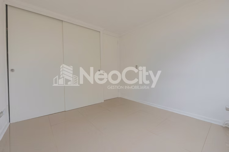 EN ARRIENDO AMPLIO DEPARTAMENTO CONDOMINIO PORTAL DEL NORTE